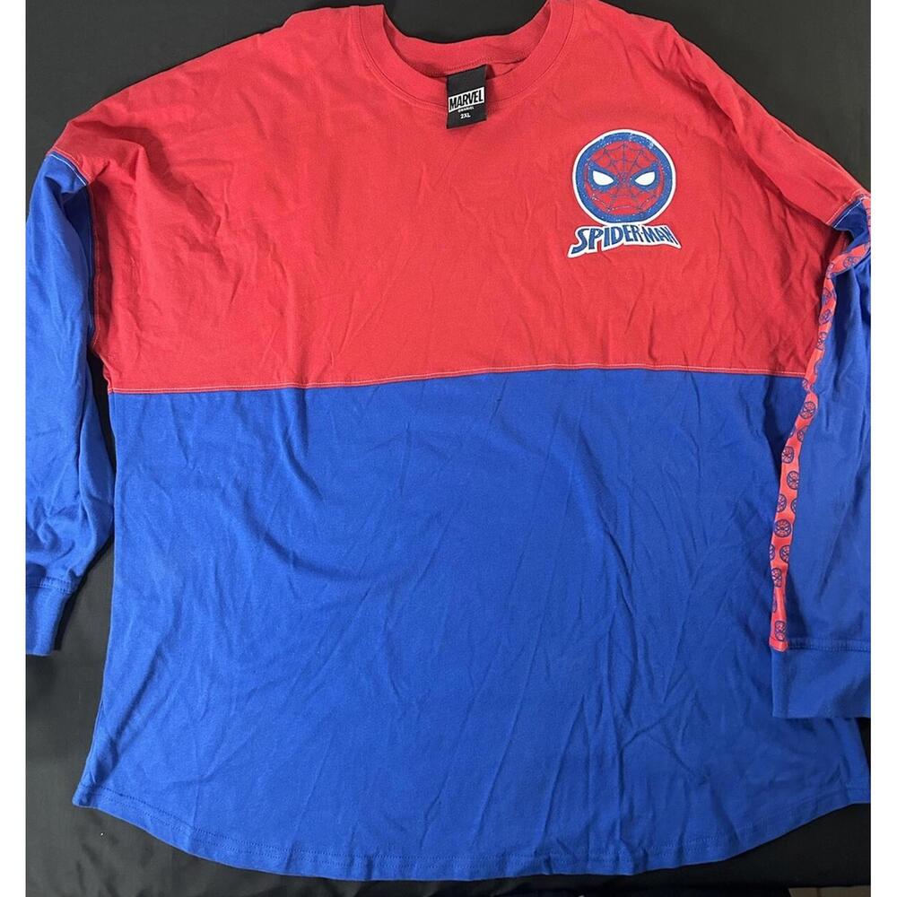 Universal Studios Marvel Glitter Amazing SpiderMan Long Sleeve Shirt Size Small